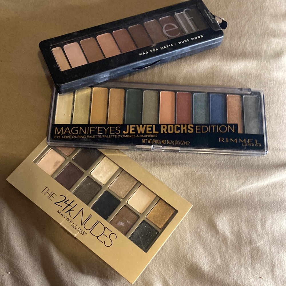 3 eye shadow palettes